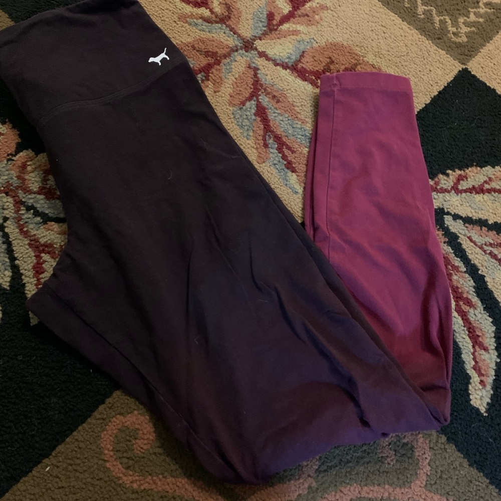 Victoria’s Secret pink yoga legging